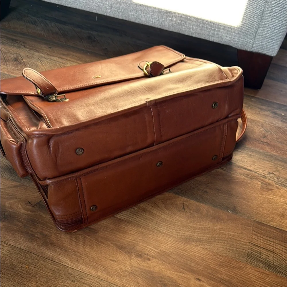 Vintage Classic‎ Brown Leather Men's Briefcase